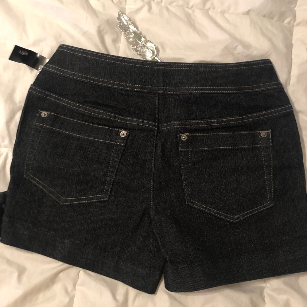 Jean shorts - Picture 2 of 3